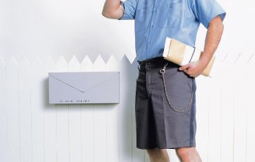 Image: No. 10 Letterbox