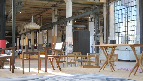 leif-designpark-s-lounge-chair-for-de-la-espada-large2