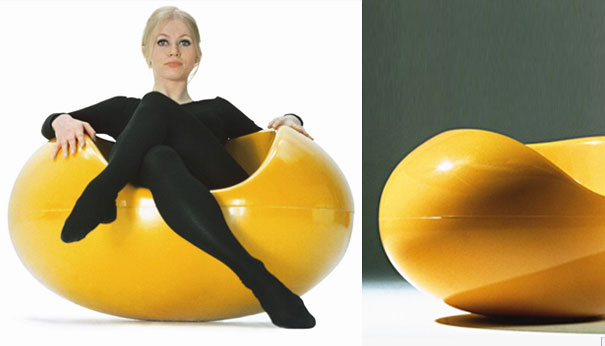 eero-aarnio's-pastil-chair-the-most-comfortable-form-to-hold-up-the-human-body-large2