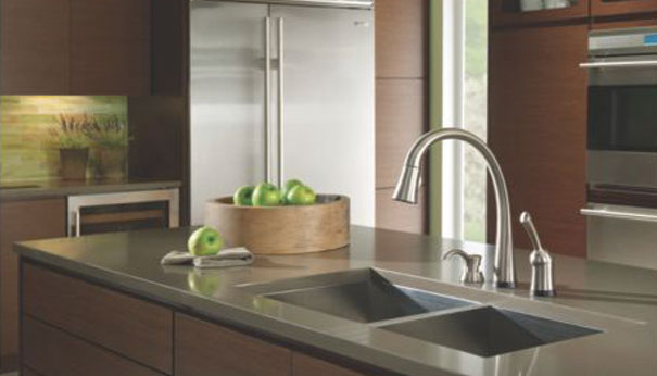 intuitive-touch-pilar-single-handle-pull-down-kitchen-faucet-large2