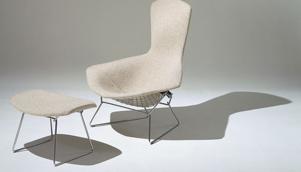 knoll-classics-sale-takes-flight-with-bertoia-s-bird-lounge-chair-and-ottoman-large3