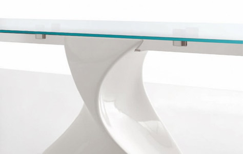 Shanghai Extendible Glass Table. Designed by Angelo Tomaiuolo for Tonin casa.