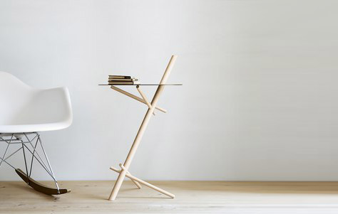Minimato table. Designed by Matthias Ferwagner. Manufactured by Nils Holger Moormann.