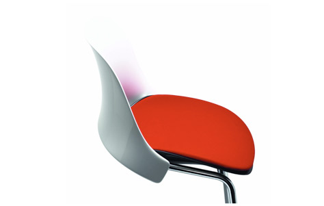 Trea Guest Chair. Designed by Todd Bracher. Manufactured by Humanscale.