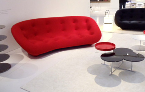 Ploum settee. Designed by Ronan and Erwan Bouroullec. Manufactured by Ligne Roset.