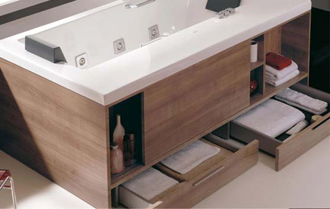 Keops Evolution Bathtub. Manufactured by Royo Group.