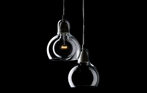 Mega Bulb pendant lamp. Designed by Sofie Refer for &Tradition. Distributed by Ameico.