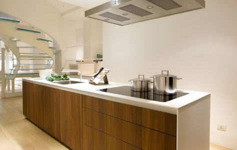 b3 Kitchen System in Apple. Manufactured by bulthaup.
