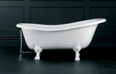 Roxburgh Victorian Slipper Style Bathtub. Manufactured by Victoria + Albert. Photography by Chris Crumley.