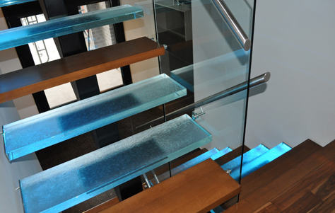 Think Glass Steps. Designed by Michel Mailhot and Bertrand Charest. Manufactured by Think Glass.