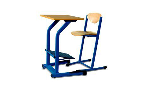 Optimax Desk and Chair. Manufactured by Vanerum Stelter.