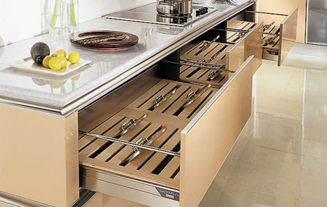 Idea Kitchen. Designed by Pininfarina. Manufactured by Snaidero.