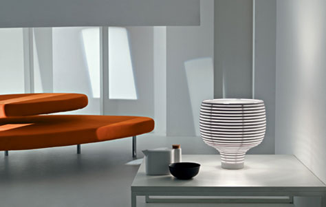 Behive table lamp. Designed by Werner Aisslinger. Manufactured by Foscarini.