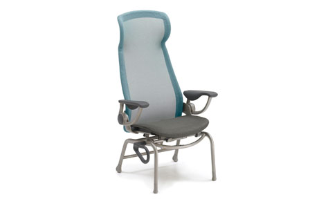Centé Tilt patient chair. Manufactured by Brandrud for Herman Miller.