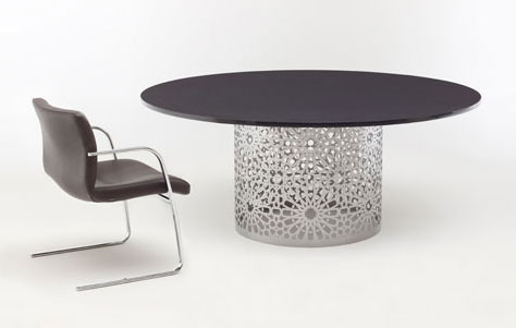 Arabesque Conference Table. Designed by Mouna and Silvio Russo. Manufactured by Nienkämper.