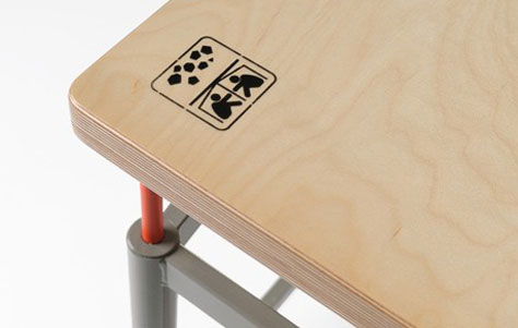 Earthquake Proof Desk. Designed and Manufactured by Arthur Brutter and Ido Bruno.
