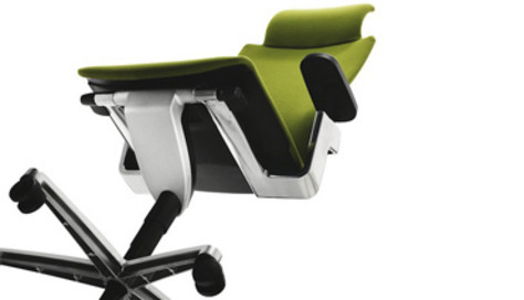 Image: Active Seating with Wiege’s On Chair for Wilkhahn