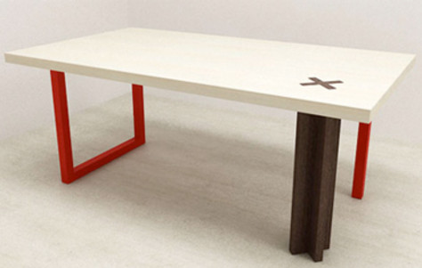 Image: Flaqué Table