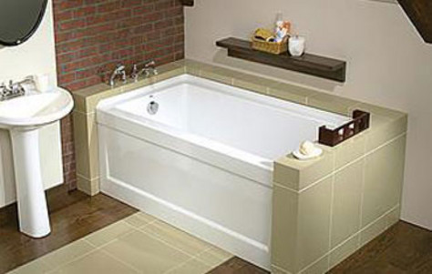 Image: Skyline is Square: Cubic-Shaped Bathtub by Maax Professional
