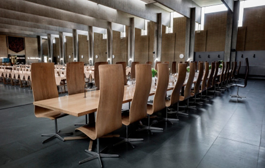 Everything Old is New Again: Oxford Chair by Arne Jacobsen for Fritz Hansen