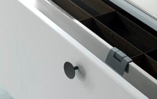 Wonderful White: E1 Kitchen by Effeti USA