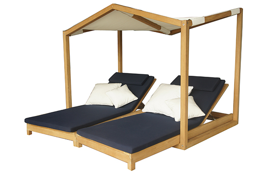 Outdoor Items for Fall by Deesawat