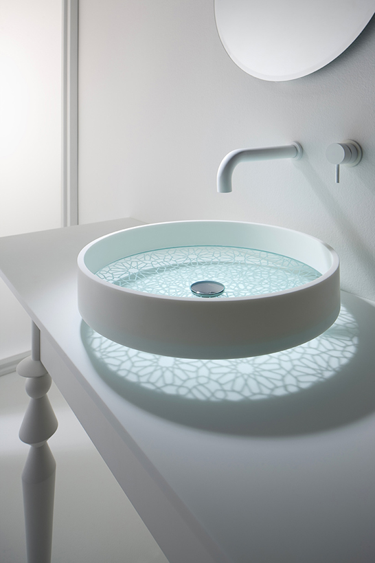 Thomas Coward Motif basin for Omvivo