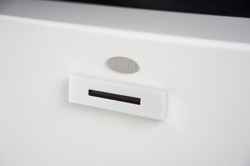 MF35_Linear_Drain_White
