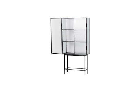 3252_haze_vitrine_04