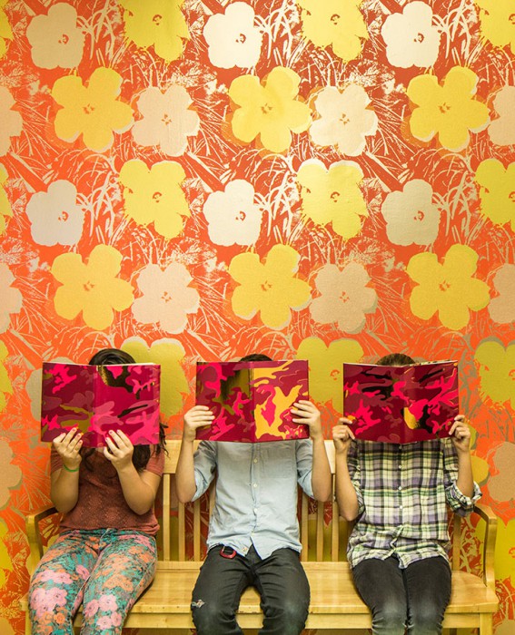 andy-warhol-flowers_320221_2000x700