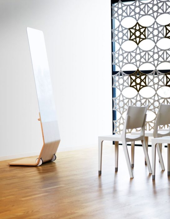 sense-glass-board-7