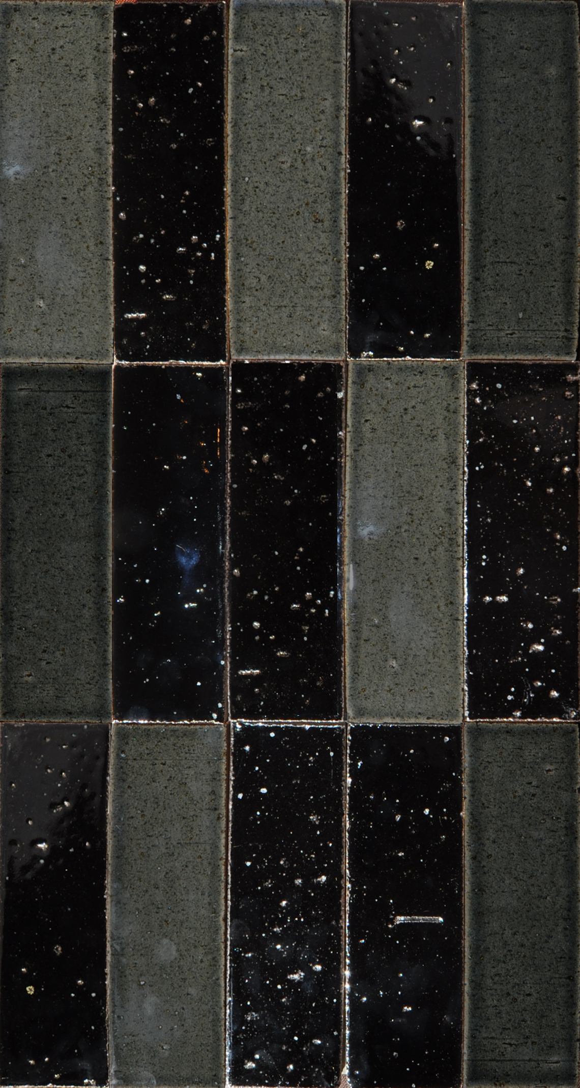 21205_2013-03-14_dark_tile