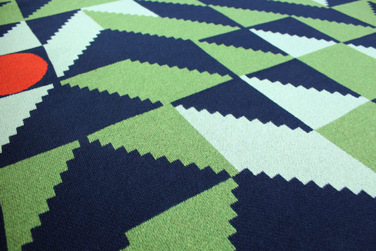 DittoHouse-Rise-Collection-6-New-Day-throw-810x540