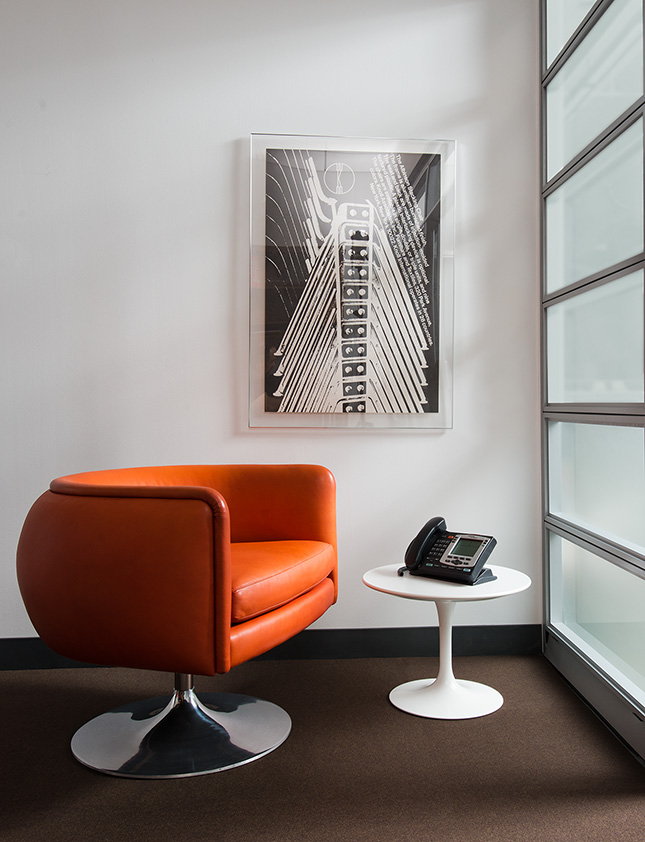 D'Urso Swivel Chair by Knoll