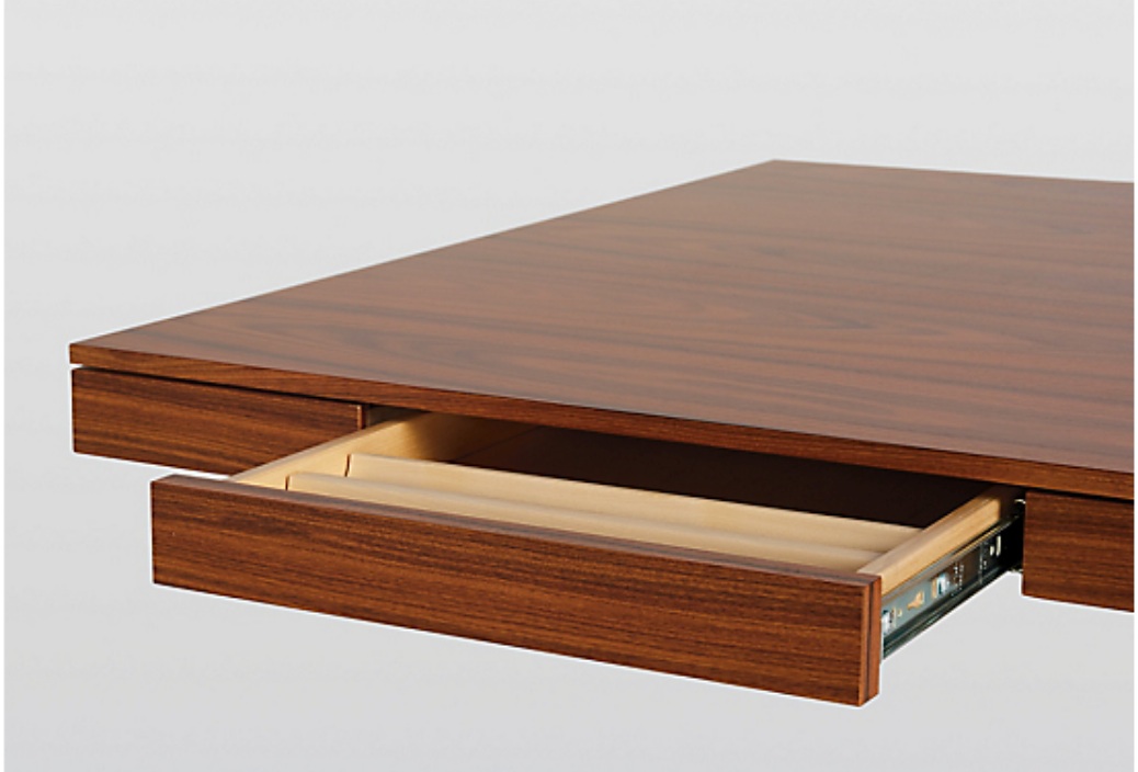 Knoll Executive: A Desk Ahead of Its Time