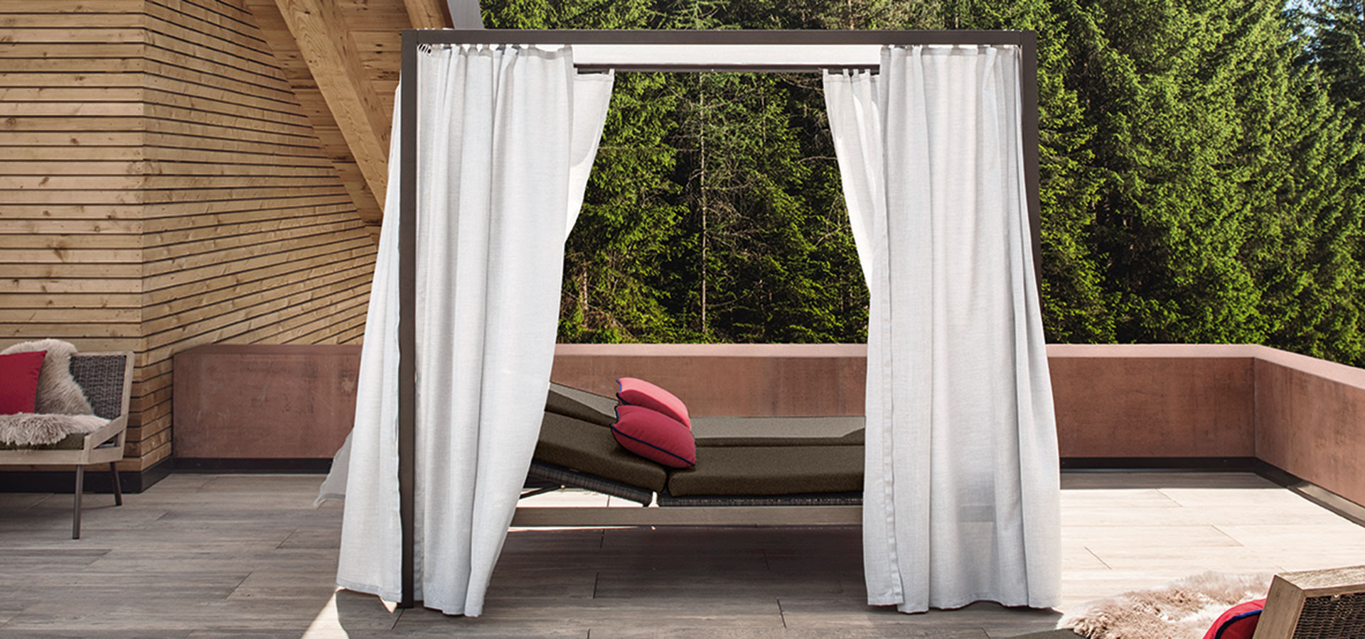 Ethimo's Allaperto Montagna Collection