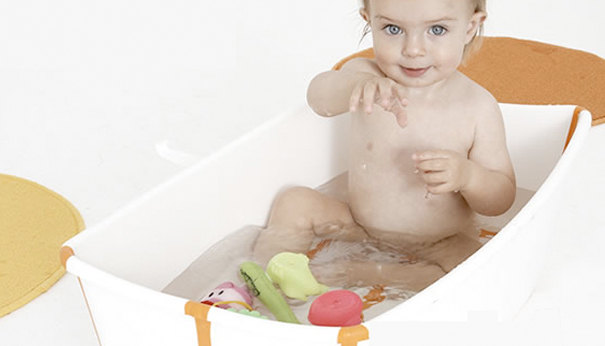 Banish Baby Bulk with A Real Cool World’s Flexi Bath