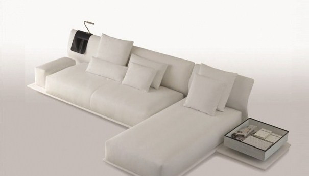 Lounge from Dusk till Dawn with Urquiola’s Night and Day Seating System for Molteni&C