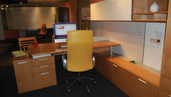 Live from #NeoCon10: Charge up behind Mingle Case goods by Paoli