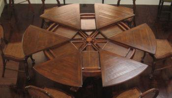 Top Ten: Round and Wooden Dining Room Tables