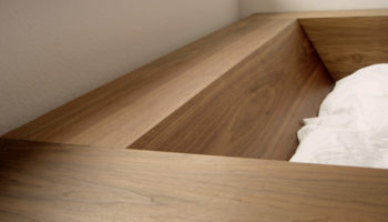 Metrofarm's Bed (Enclosed)