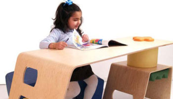 Play Desk by P’Kolino