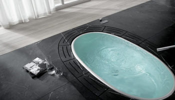 The Amazing Sorgente Tub by Teuco