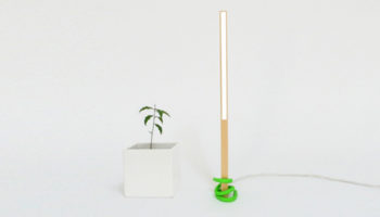 The Modular 1x1 LED Desk Lamp by Victor Vetterlein