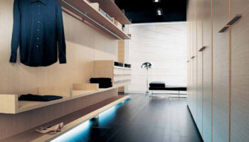 Lema's Spacious, Versatile Walk-In Closets