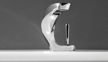 A Bold New Faucet by Davide Oppizzi: Ametis for Graff
