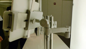A Good Design Award Winner 2011: MAST Monitor Arm by Teknion