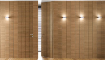 A TRE-Più Door Makes a Powerful Statement