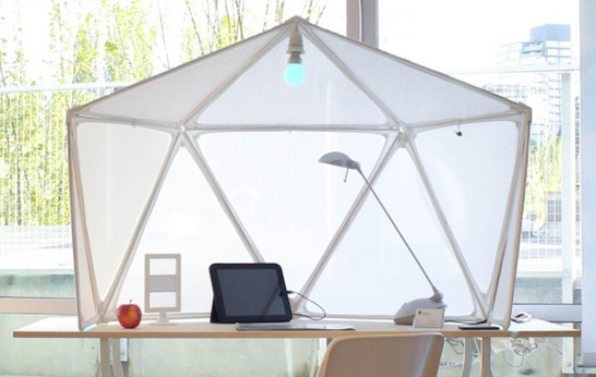 Private enclosure, privacy panels, office, desk, Olero. Atmos,