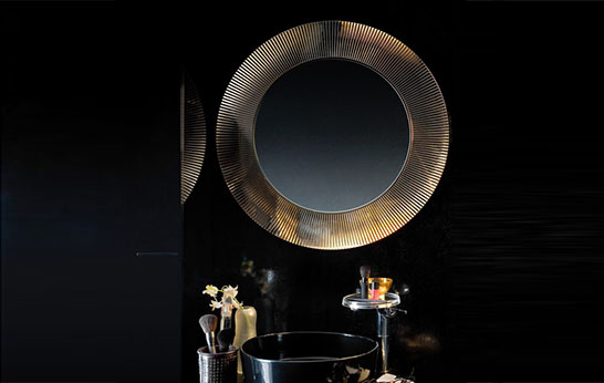 bathroom trend, gold, faucet, bathtub, washbasin,